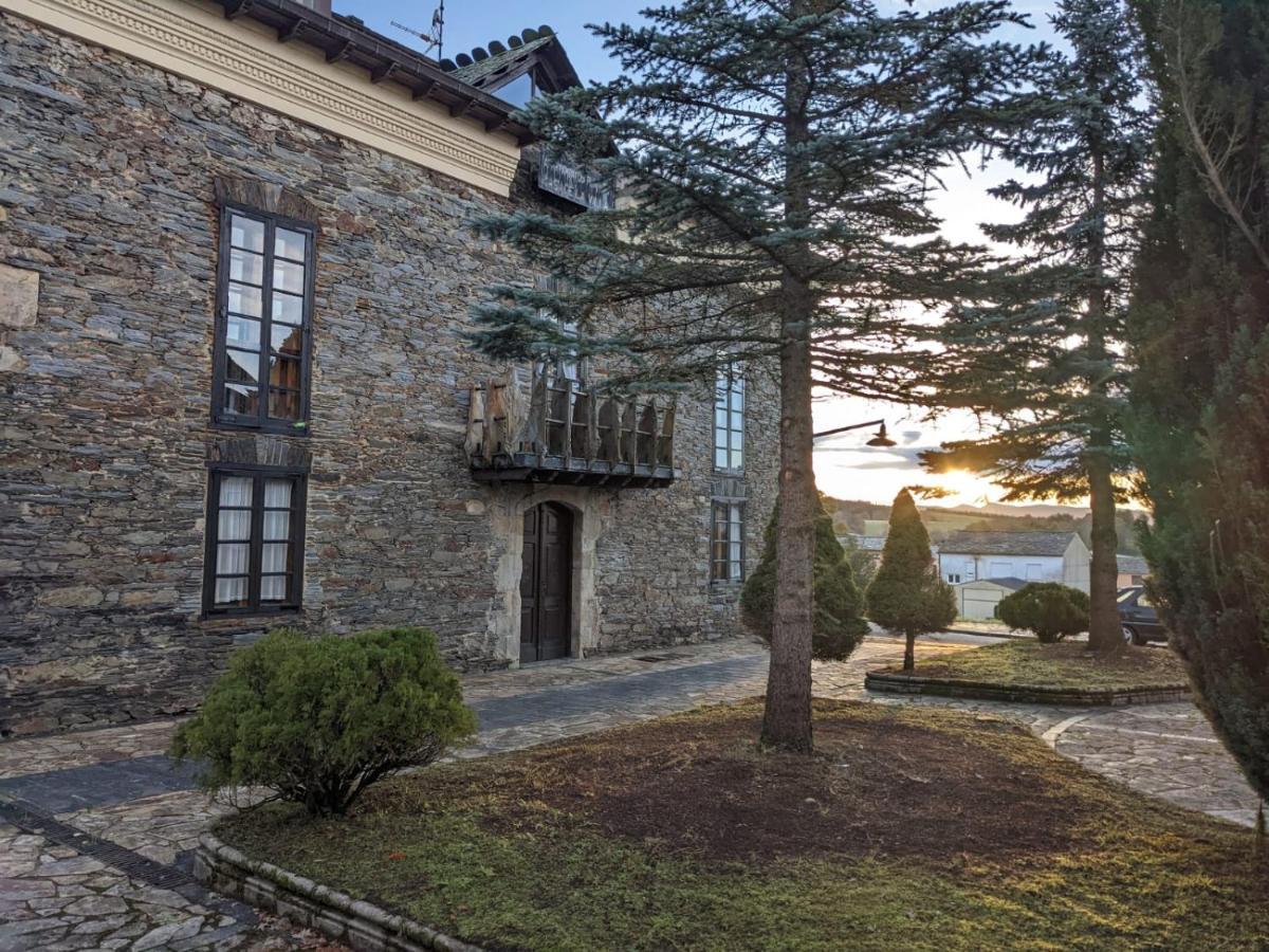 Ahio San Martin, Apartamentos Rurales Casa De La Villa San Martin de Oscos ภายนอก รูปภาพ