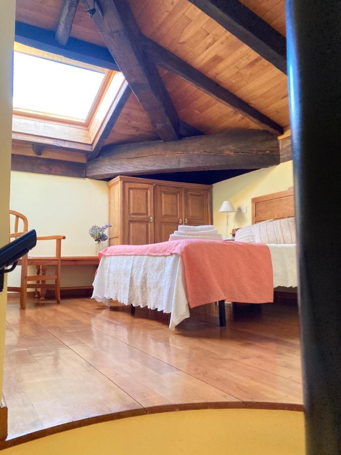 Ahio San Martin, Apartamentos Rurales Casa De La Villa San Martin de Oscos ภายนอก รูปภาพ